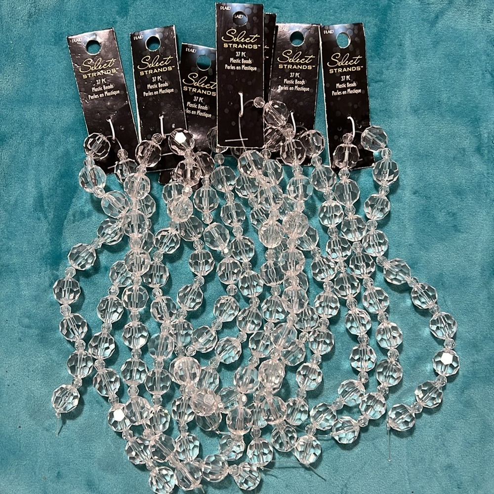 NWT Plaid Clear Beaded Strands
